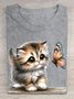 Katze und Schmetterling Print Rundhals T-Shirt